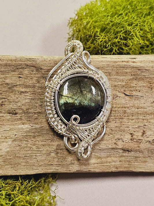 Labradorite and Silver Wire Wrapped Necklace Pendant