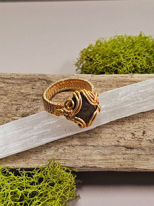 Labradorite and Gold Wire Wrapped Ring Size 10