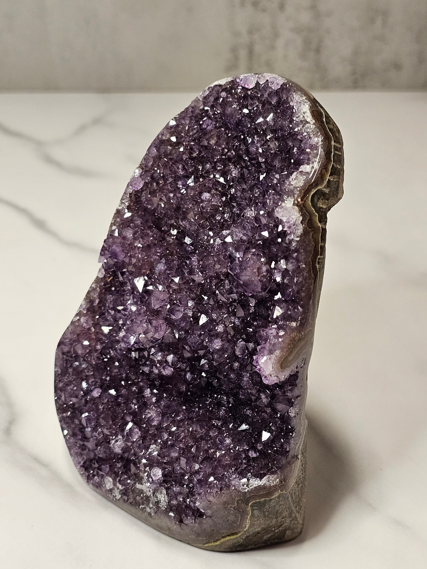 Amethyst Cut Base