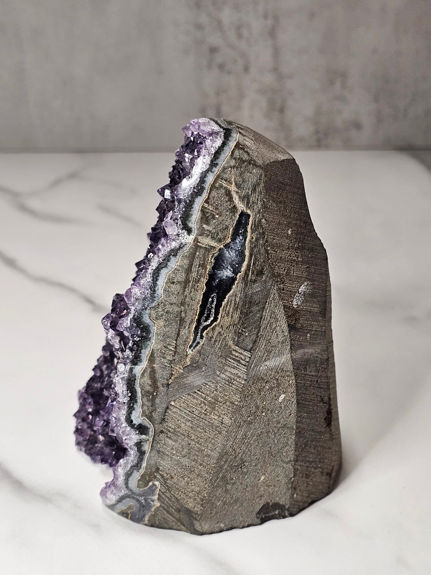Amethyst Cut Base