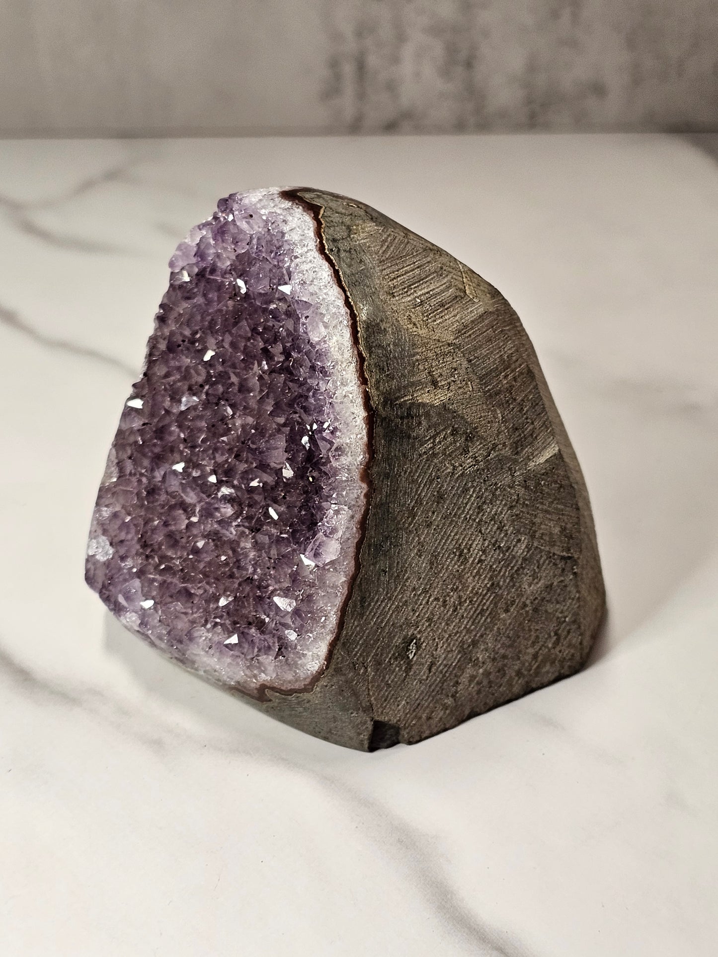 Amethyst Cut Base