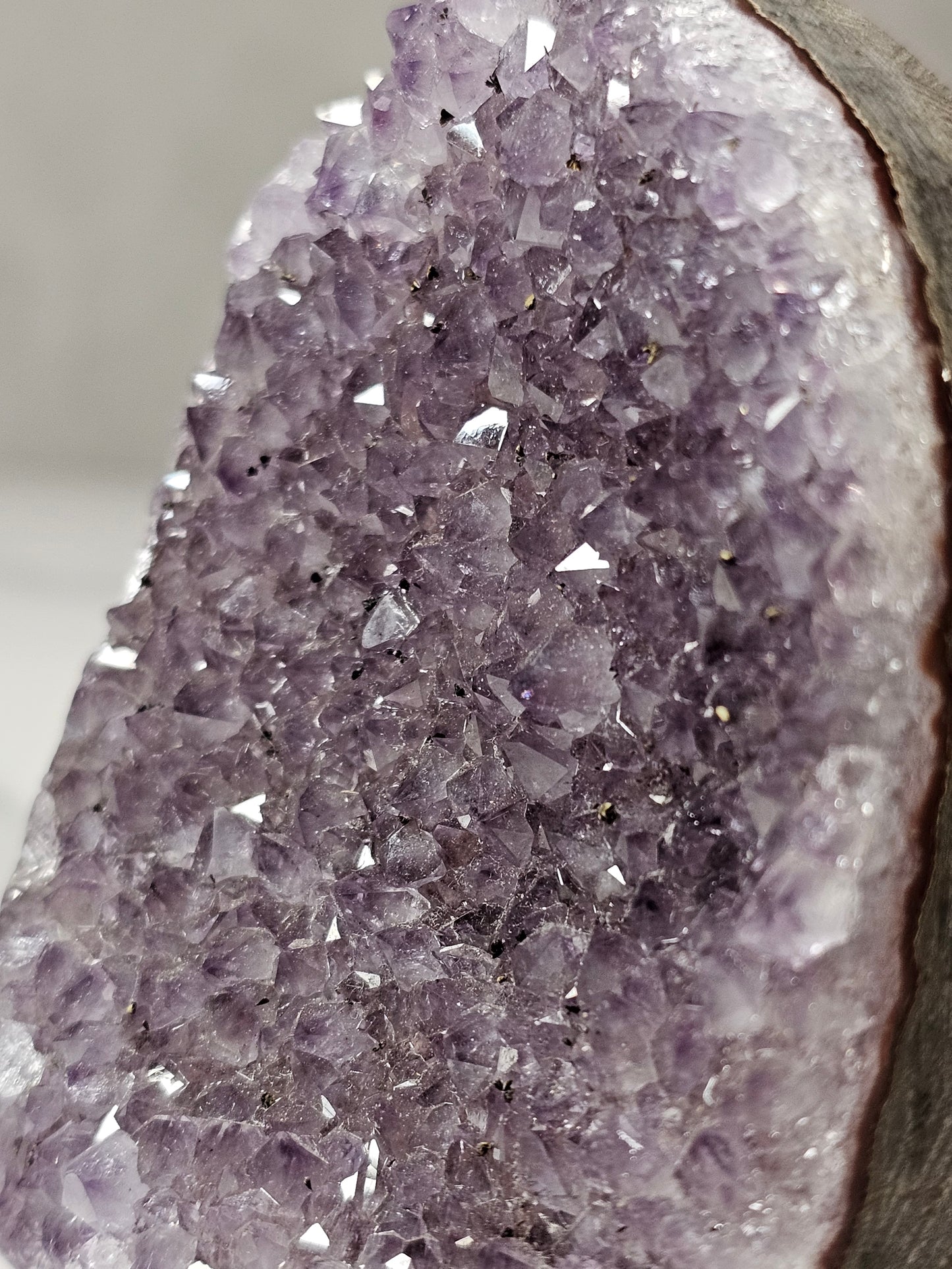 Amethyst Cut Base