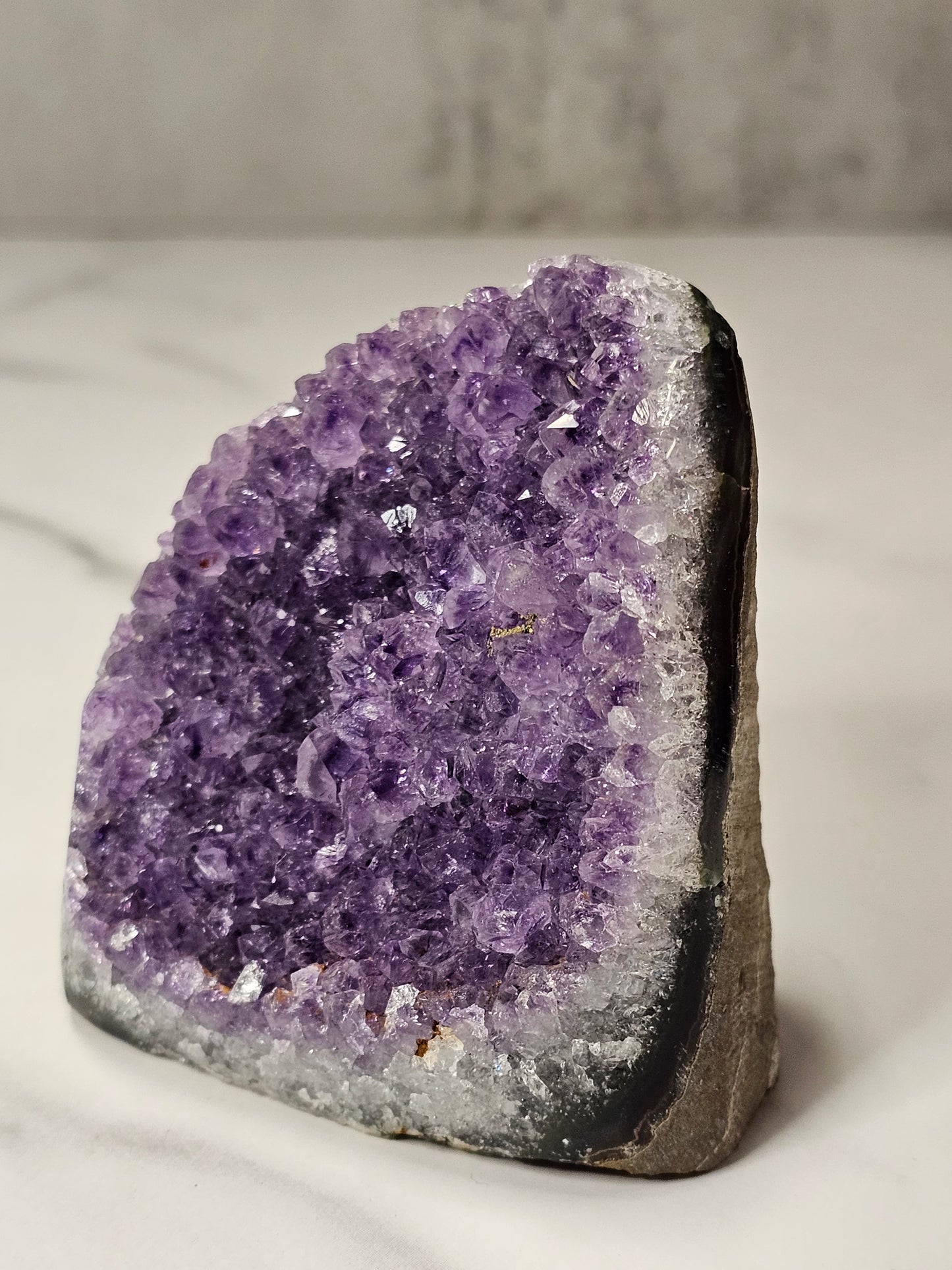 Amethyst Cut Base
