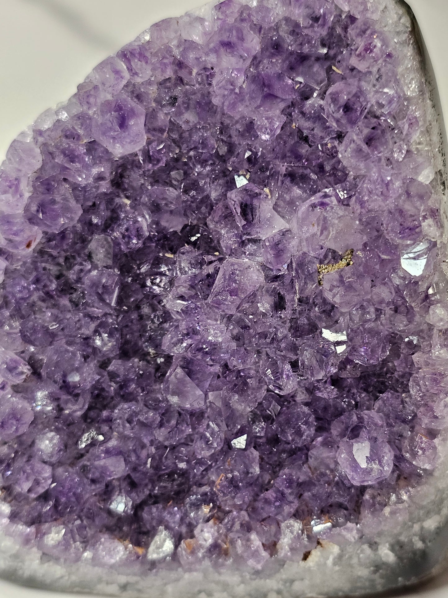 Amethyst Cut Base