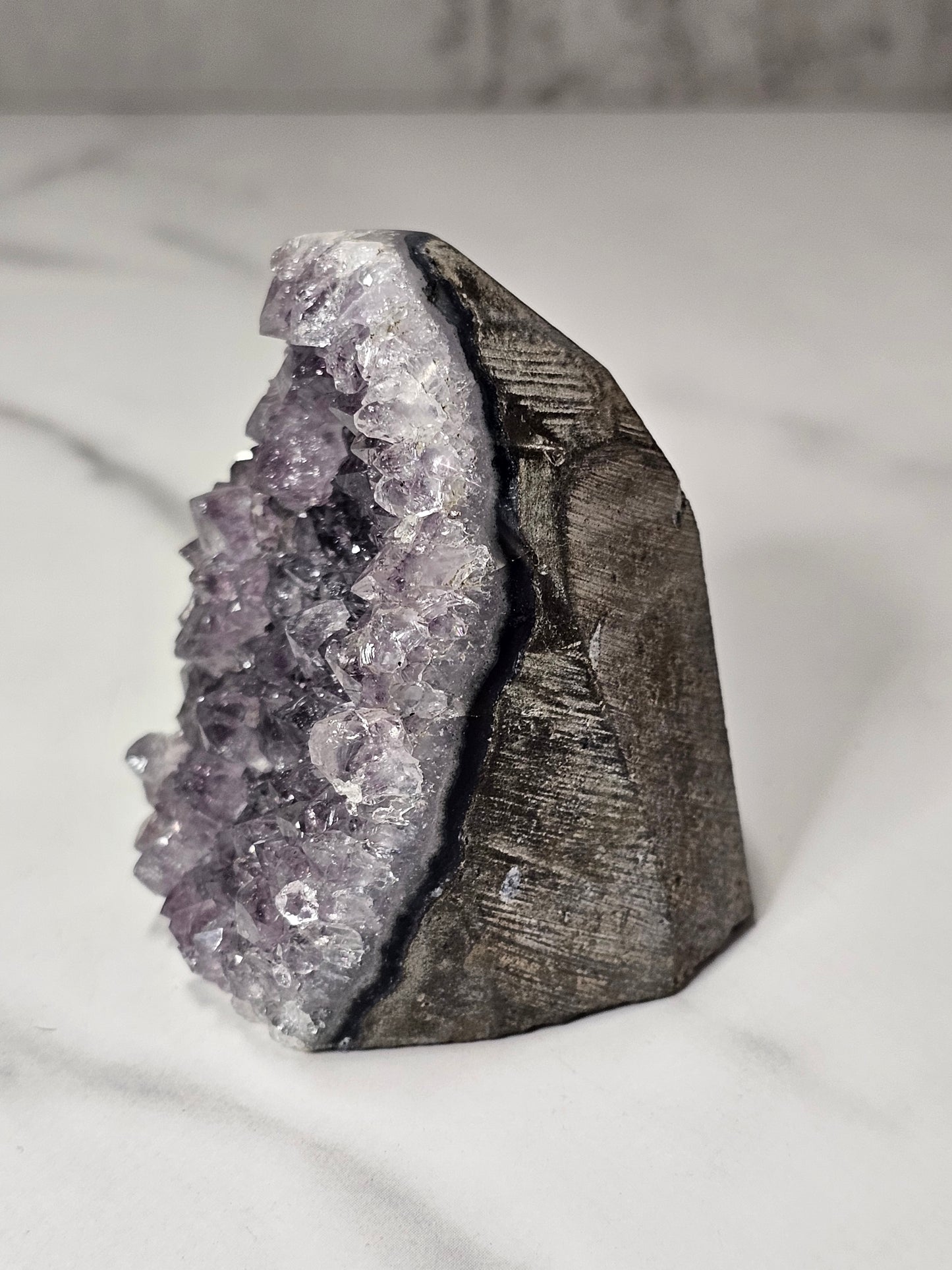 Amethyst Cut Base