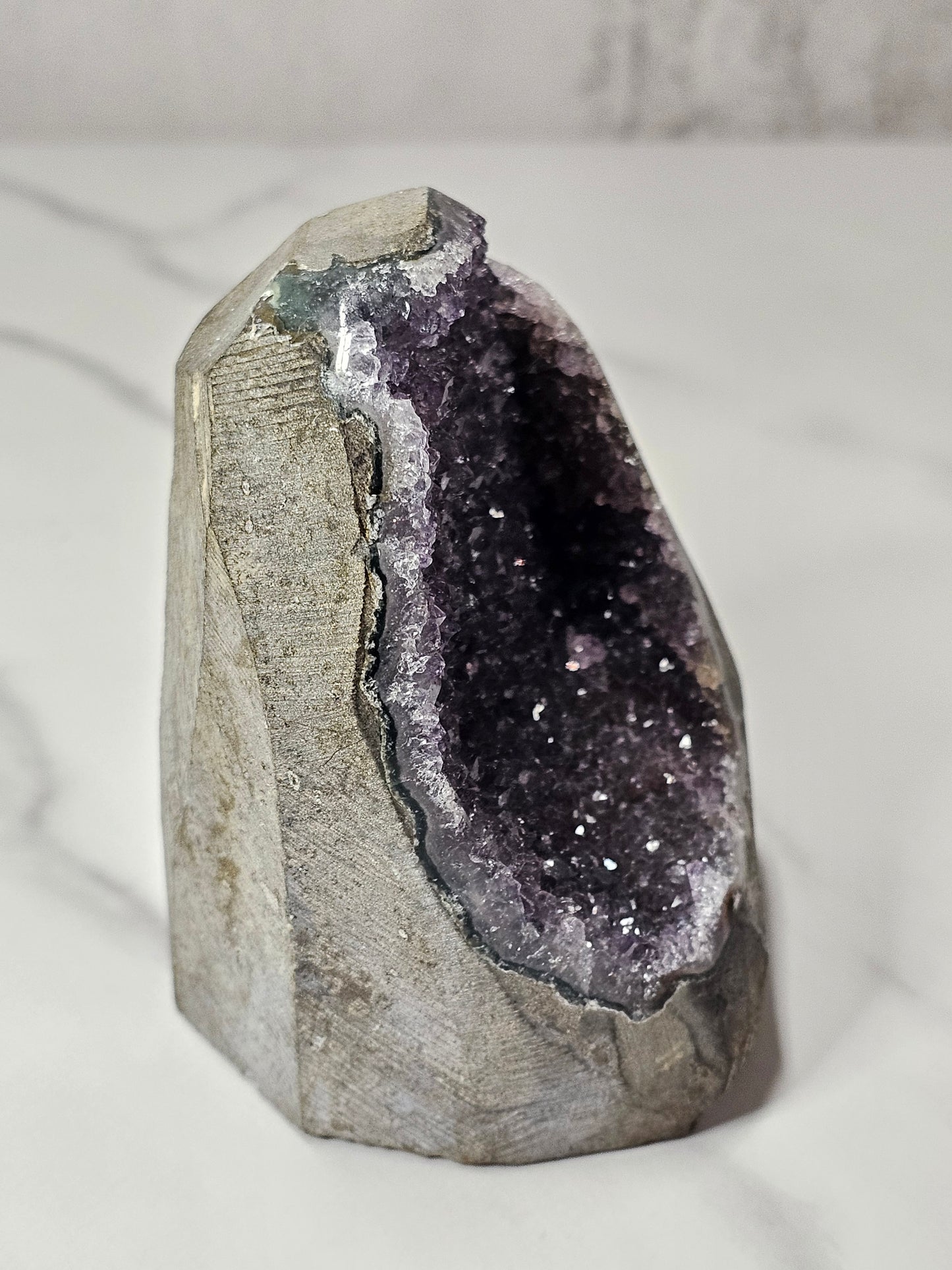 Amethyst Cut Base