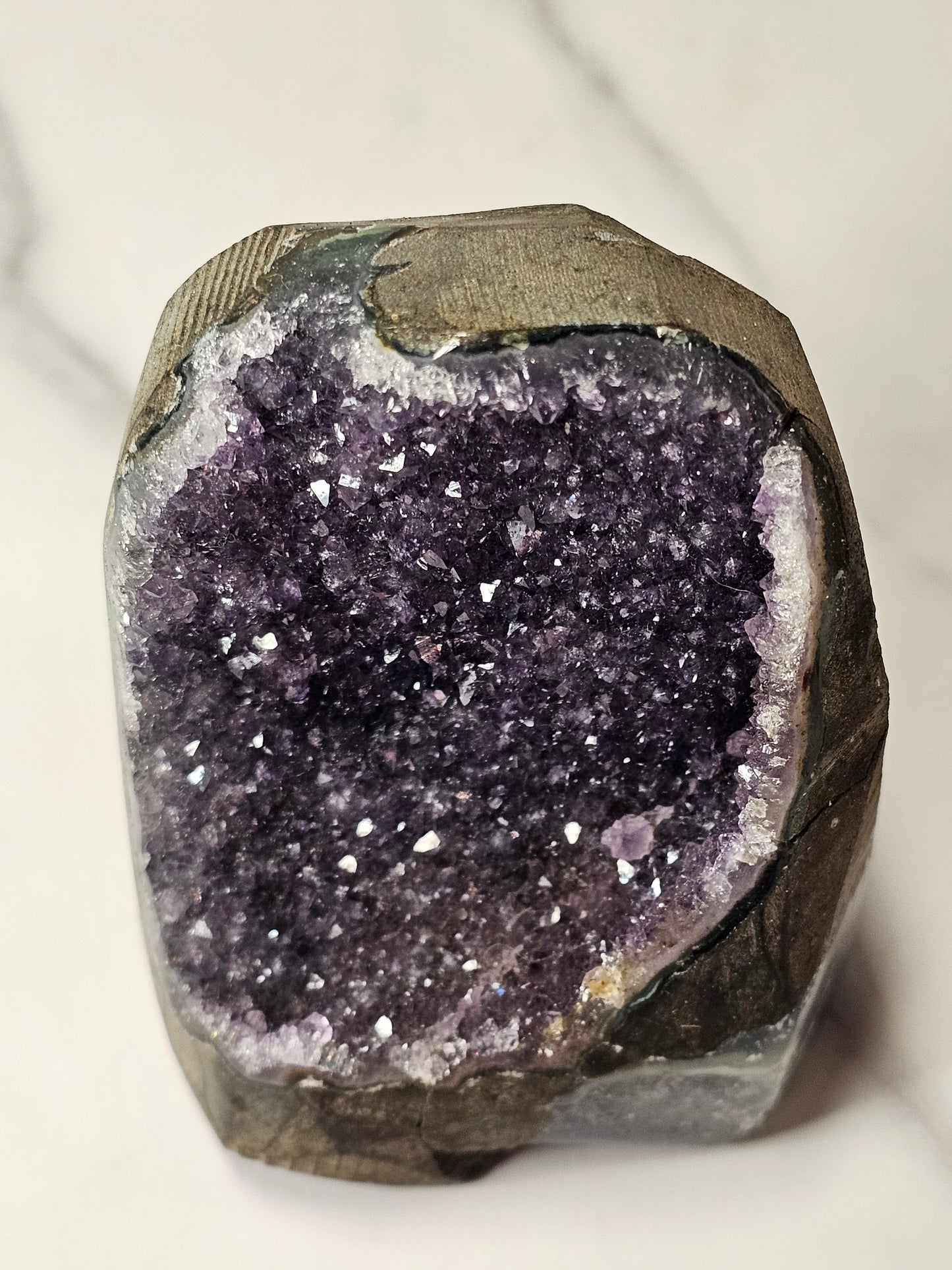 Amethyst Cut Base