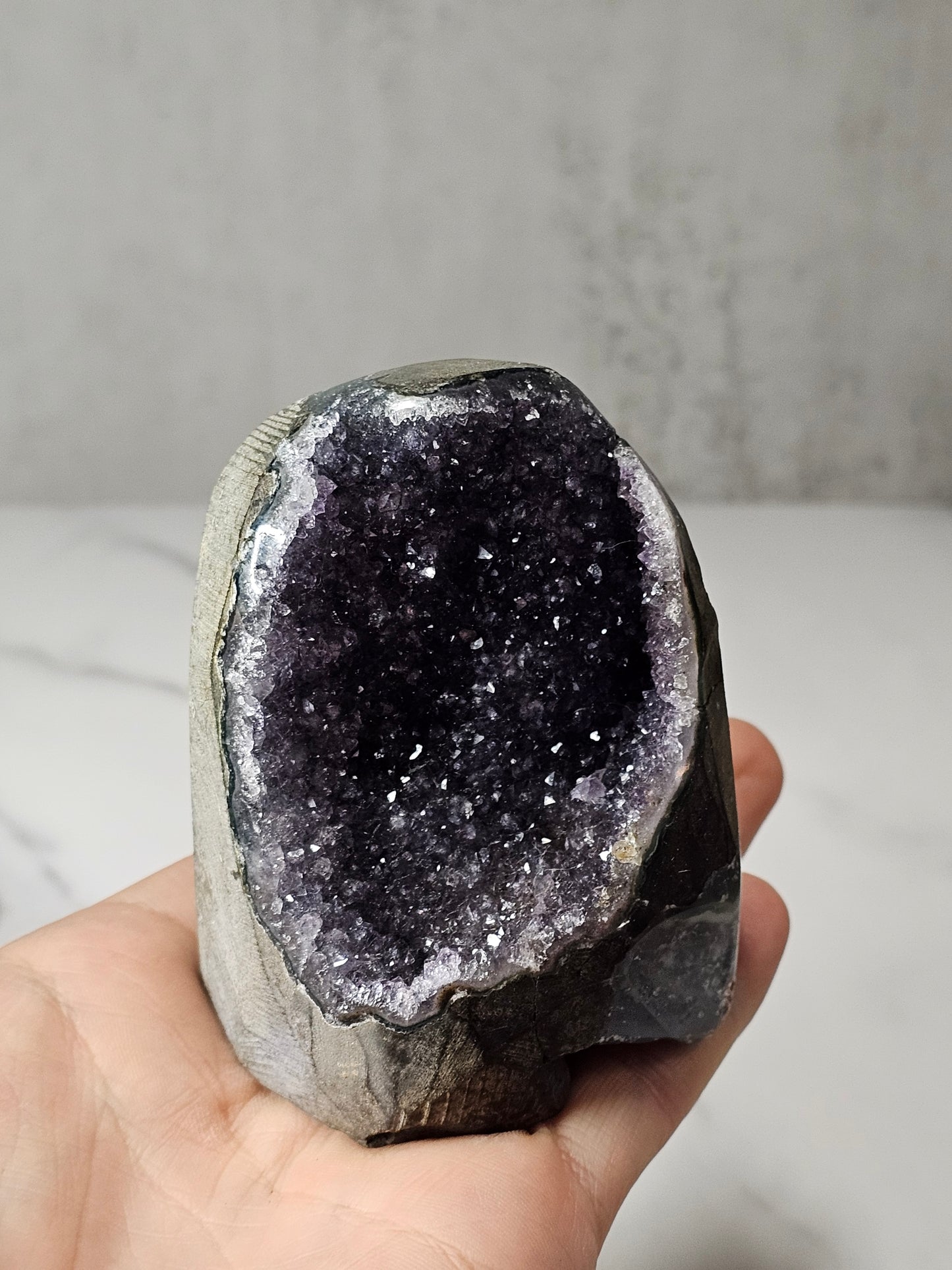 Amethyst Cut Base