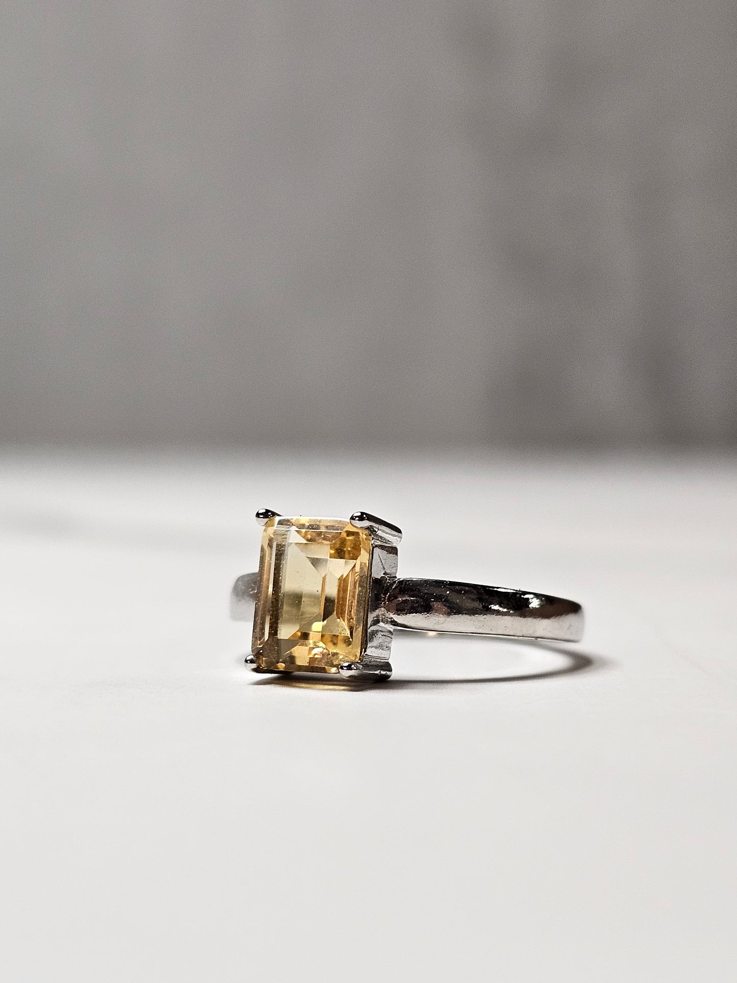 Citrine White Bronze Ring