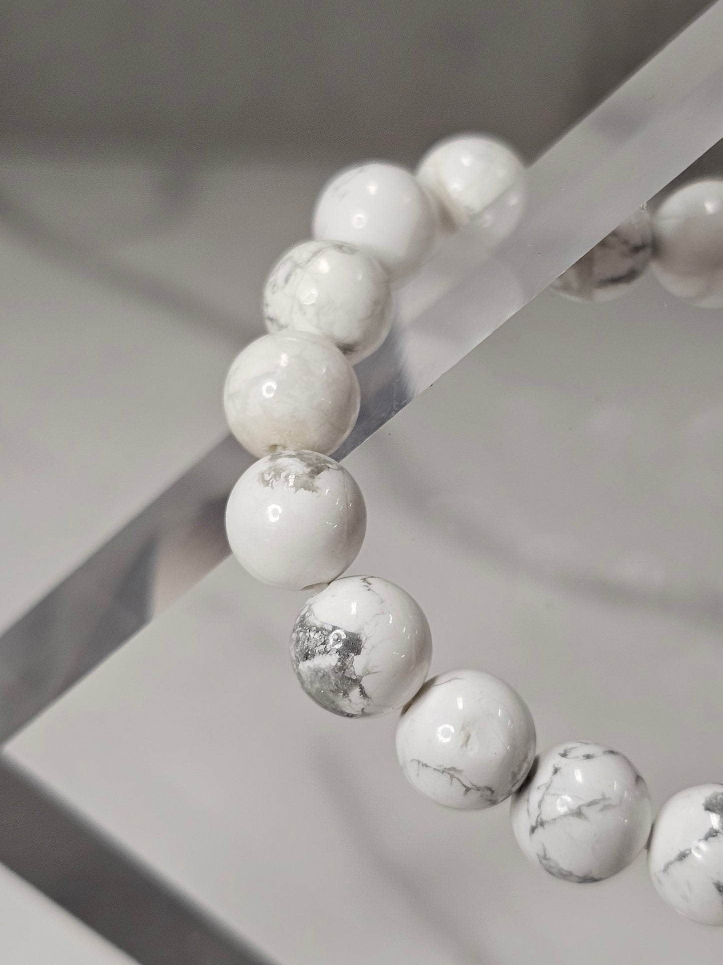 Howlite Stretchy Bracelet