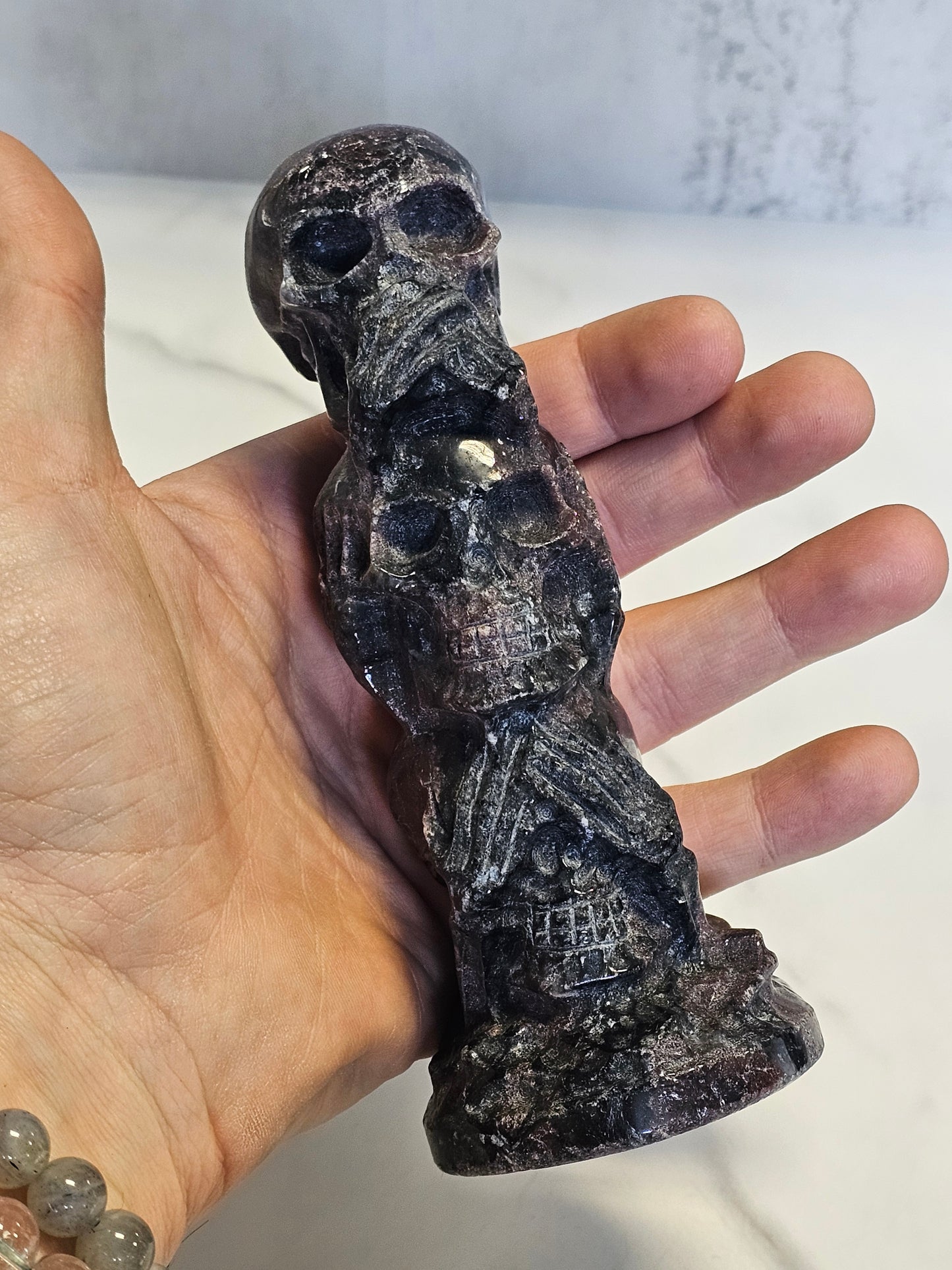 Garnet Skull Tower - Speak, Hear, and See No Evil