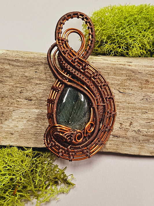 Labradorite and Copper Wire Wrapped Necklace Pendant