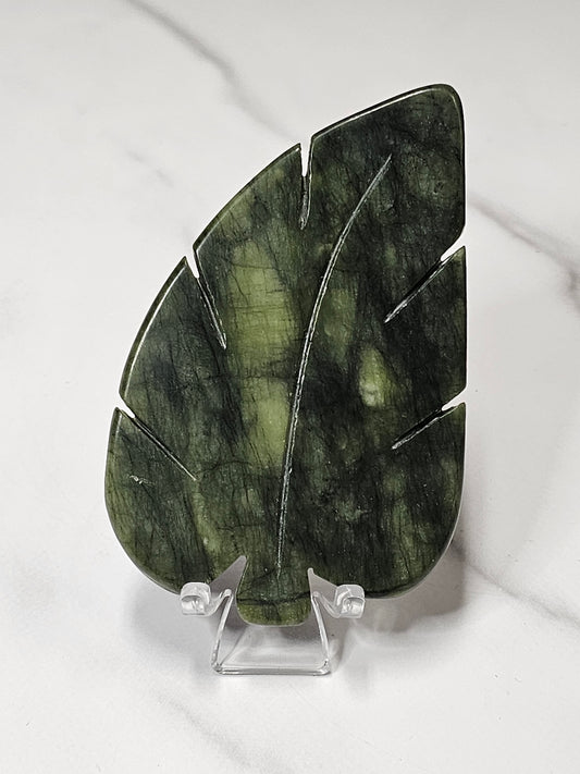 Green Jade Leaf Carving