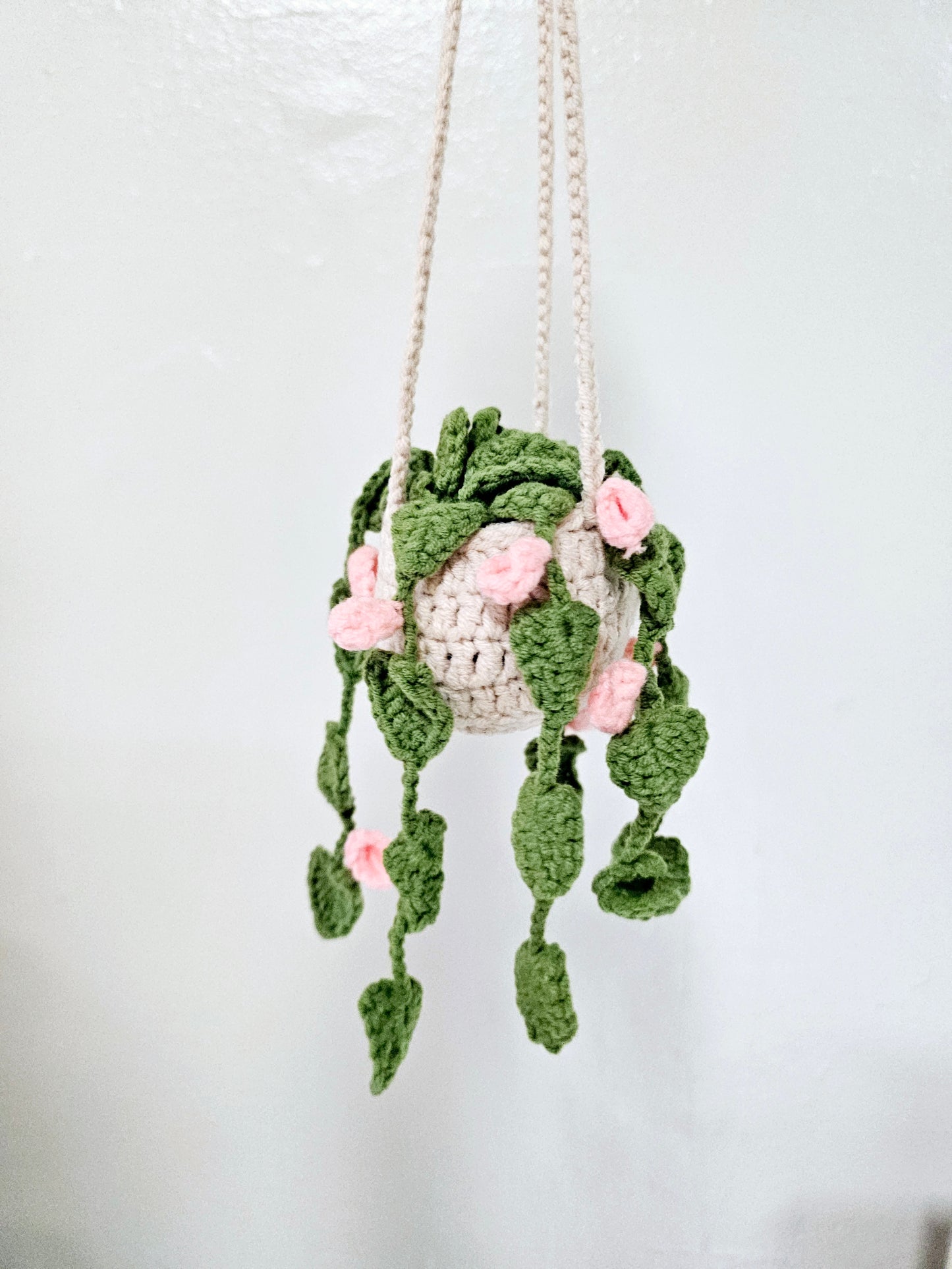 Crochet Plant Hanger with Pink Flowers
