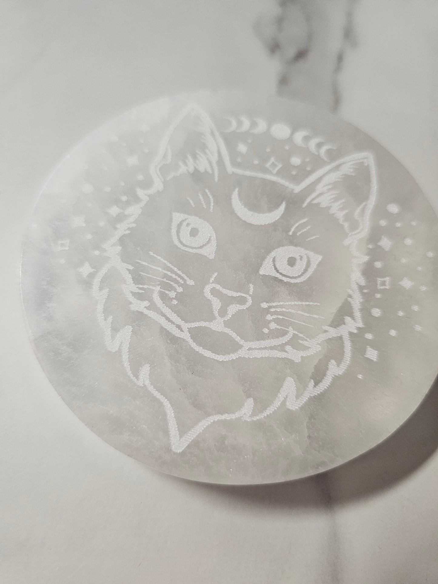 Selenite Charging Plate Cat & Moon Design