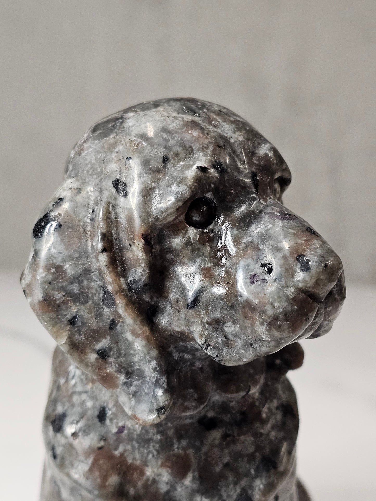 Yooperlite Dog Carving