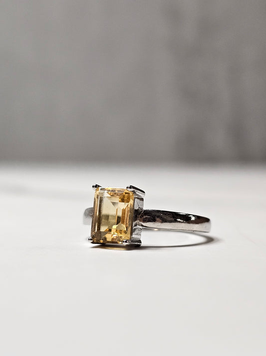 Citrine White Bronze Ring