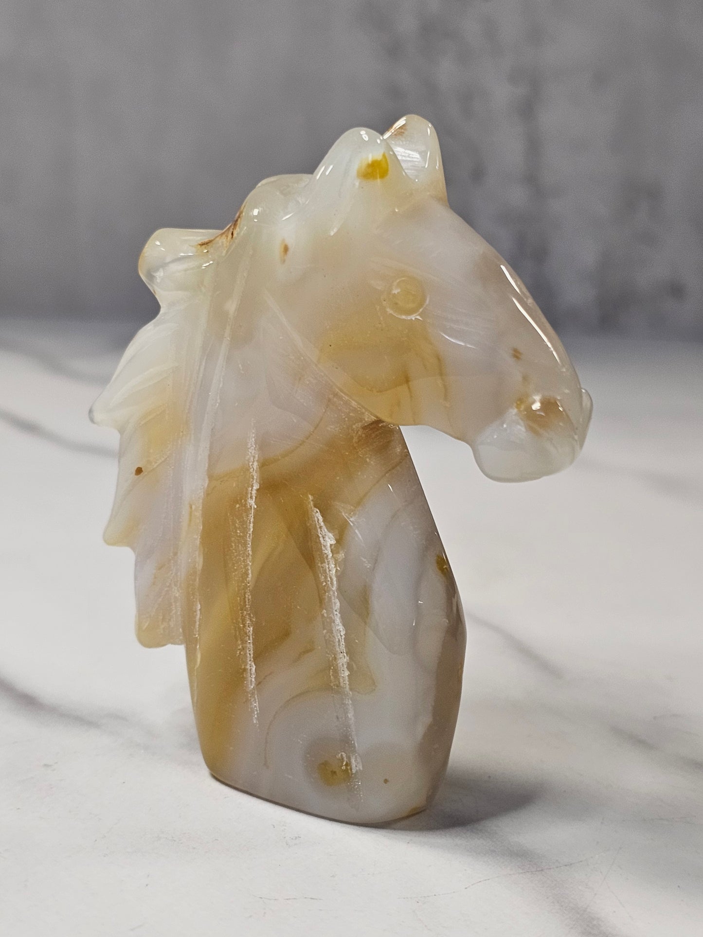 Flower Agate Horse Head Carving