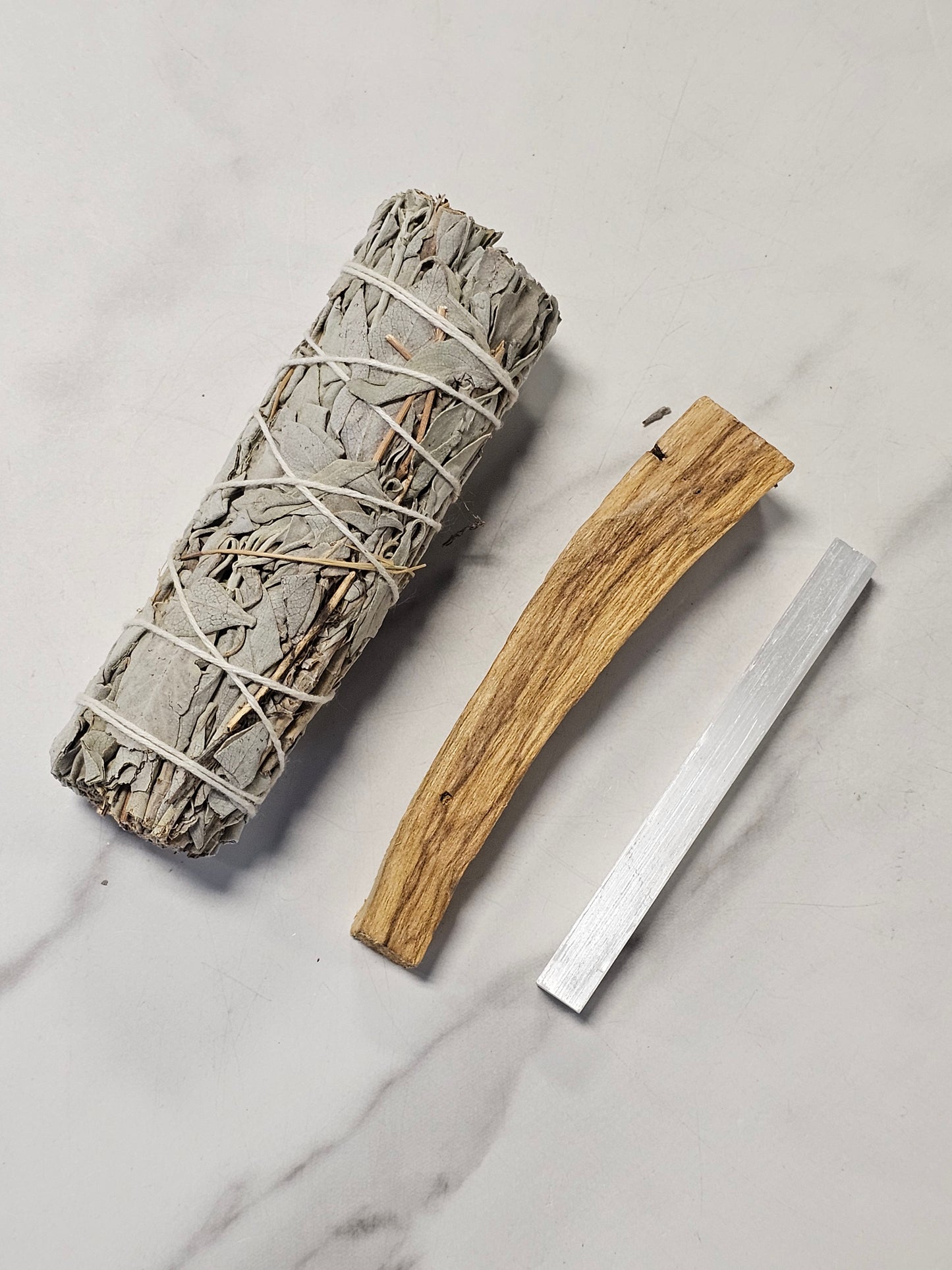 Cleansing Kit - White Sage + Palo Santo + Selenite