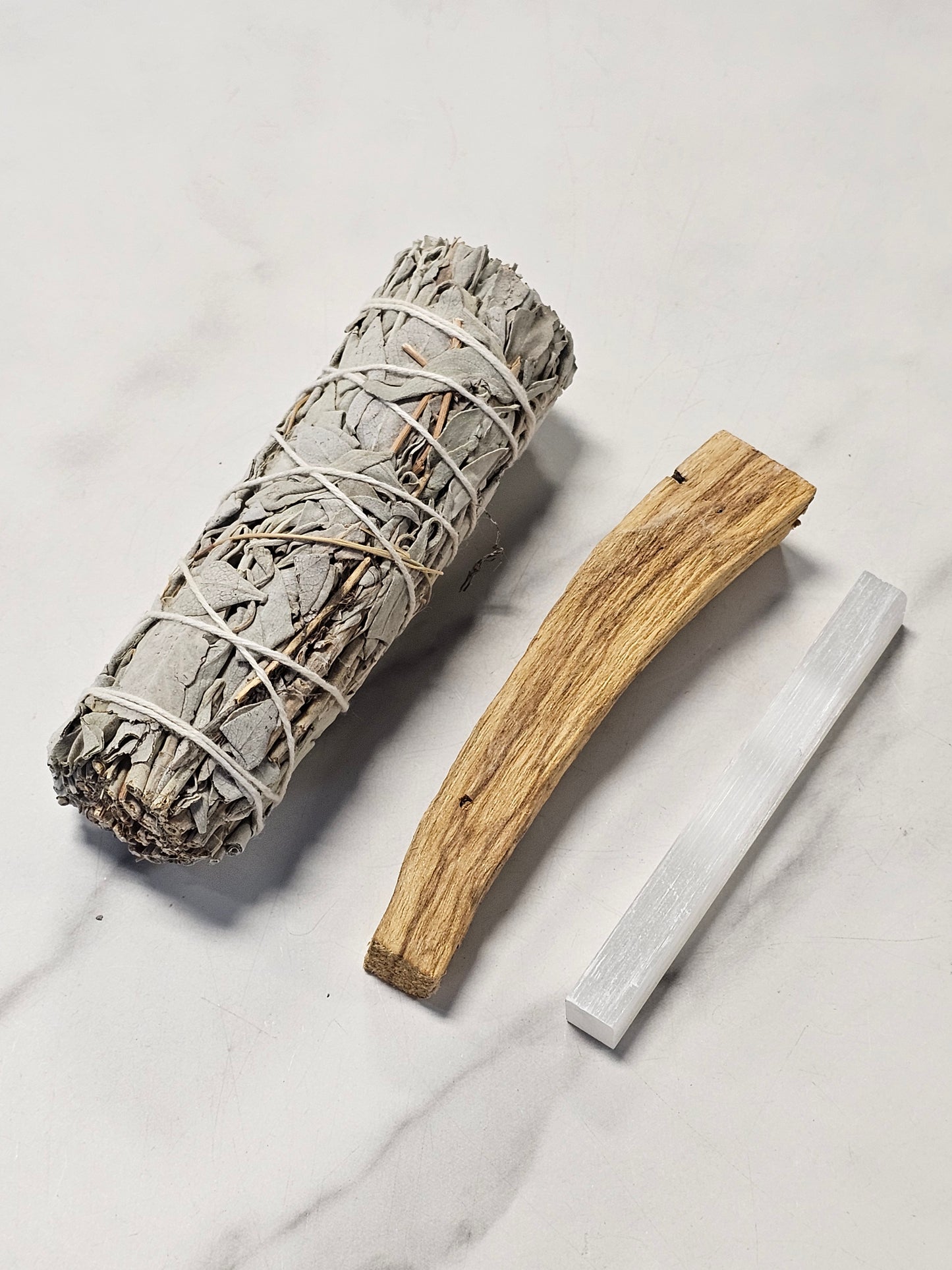 Cleansing Kit - White Sage + Palo Santo + Selenite