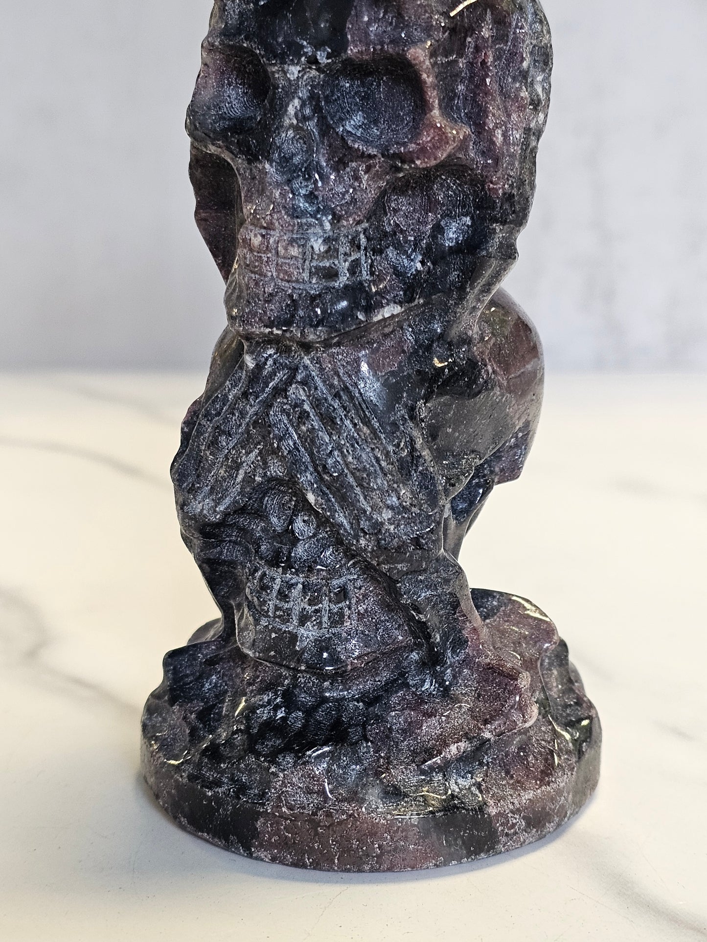 Garnet Skull Tower - Speak, Hear, and See No Evil